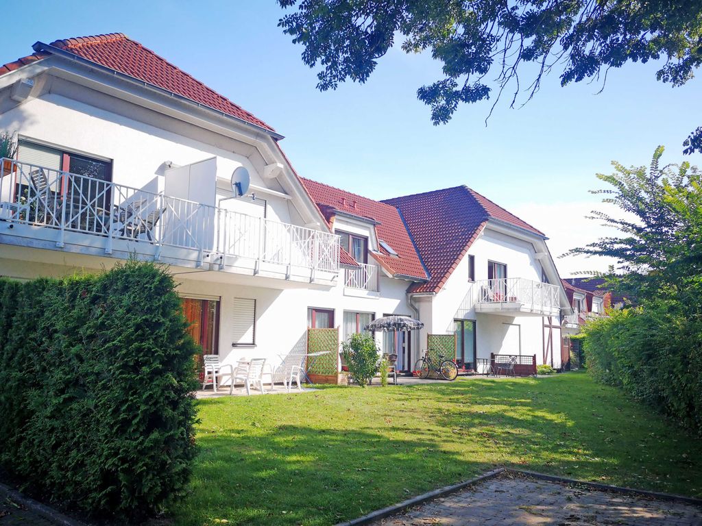 Ferienwohnung Victoria mit Terrasse und Gartenblick detail 1