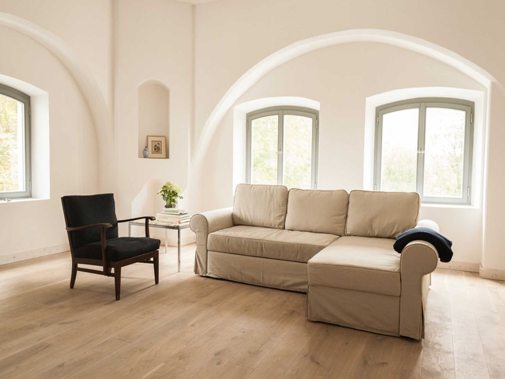 Wohnung 1. OG Links