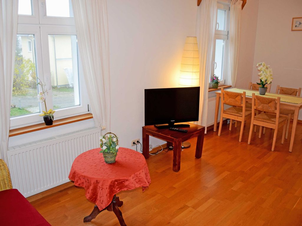 01 Ferienwohnung - Ferienwohnungen im Ostseebad Göhren REB785 detail 3