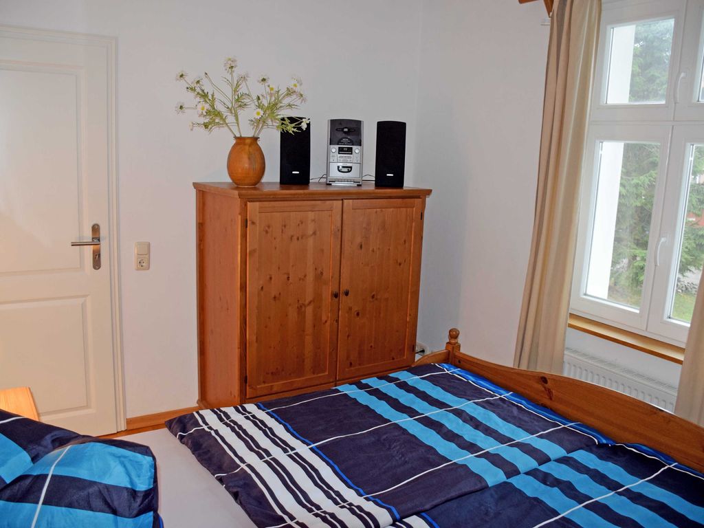 01 Ferienwohnung - Ferienwohnungen im Ostseebad Göhren REB785 detail 1
