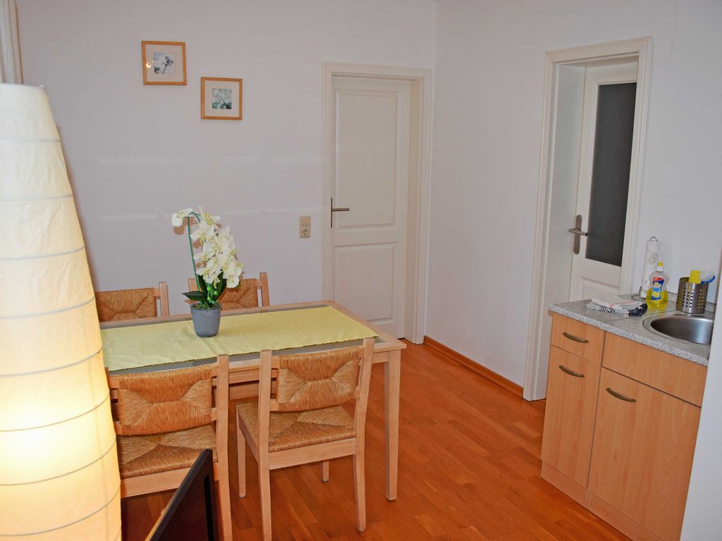 01 Ferienwohnung - Ferienwohnungen im Ostseebad Göhren REB785 detail 4