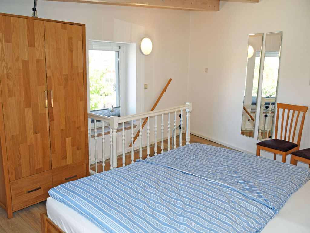 Ferienwohnung Luv (L) - Ferienhaus zum Hafen in Altefähr detail 2