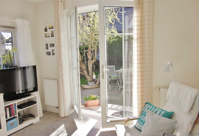 Sonnige FeWo in Klein Zicker - nur 2 min. zum Strand WE9643